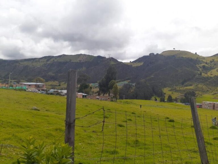 venta lote con documentacion al dia al sur de bogota usme lov1888301628898376 371